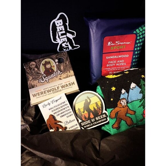 Dr Squatch Bigfoot Horror Bundle – Halloween/Holiday Gift Box - Picture 4 of 5